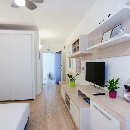 Asa Apartment *