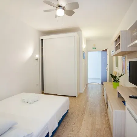 Apartment Asa Split