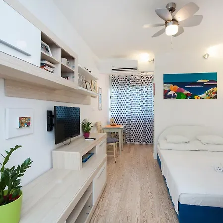 Asa Apartment